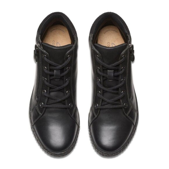 Clarks Womens Caroline Park Flat Heel Chelsea Boots - Picture 2 of 3